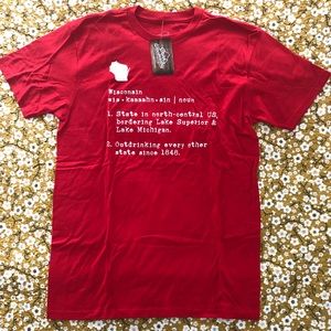Drink Wisconsinbly Shirt- NWT!! Size M